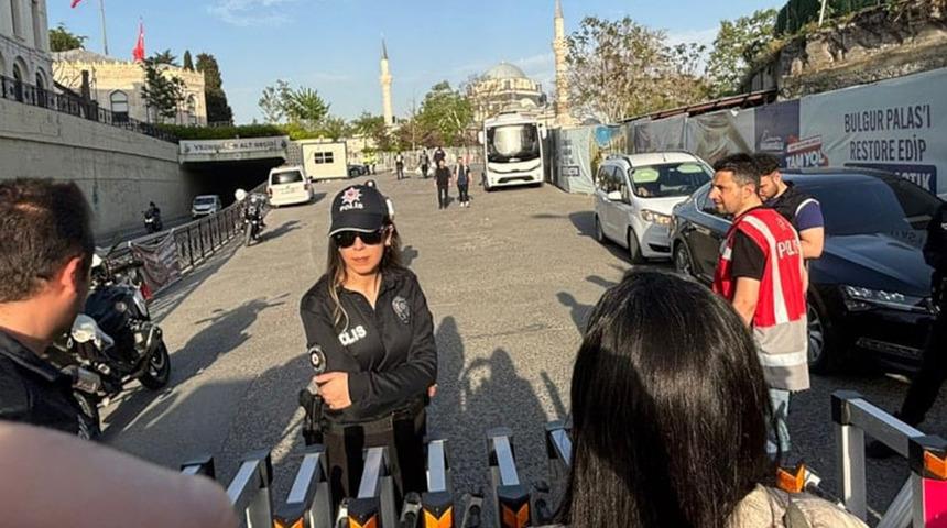 CHP'nin Beyazıt'taki mitingi öncesi güvenlik araması yapıldı