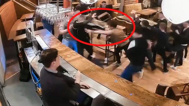 20 kişi birbirine girdi