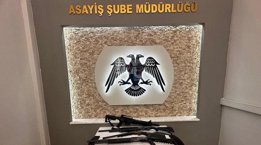 Uzun süredir aranıyordu! 10 yıl 8 ay kesinleşmiş hapis cezası bulunan firari yakalandı