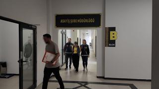 Kocaeli'de 3 ayrı evden binlerce liralık vurgun yaptılar! 2 hırsızın suç kaydı akıllara durgunluk getirdi