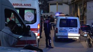 Kilis'te park yüzünden çıkan kavga silahlı saldırıya dönüştü! Baba ve oğul yaralandı