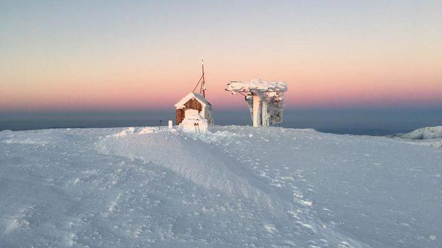 Bozdağ zirvesine dinlendiren manzara