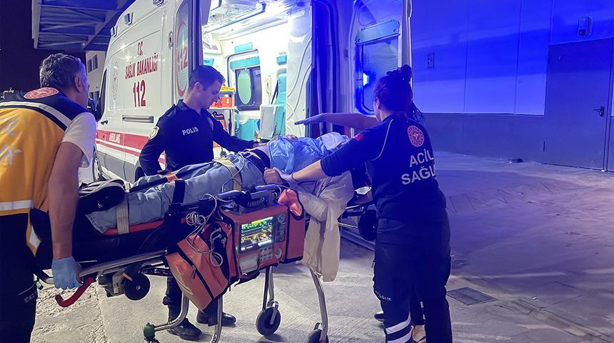 Konya'da feci kaza! Ağaca çarpan otomobilin sürücüsü ağır yaralandı