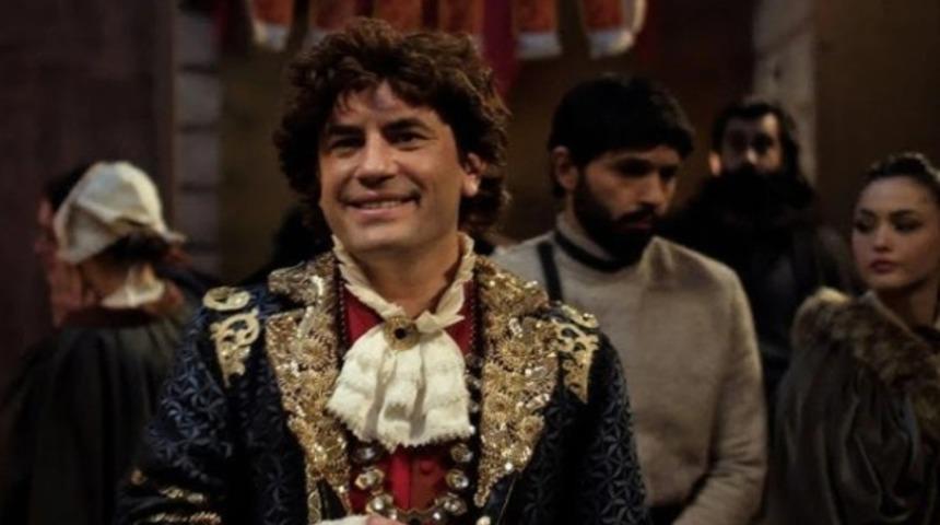 Prens 3. sezon galasında kriz patladı! Giray Altınok, Aslı Tandoğan, Ceyda Düvenci... Hiç kimse gitmedi! Koltuklar boş kaldı