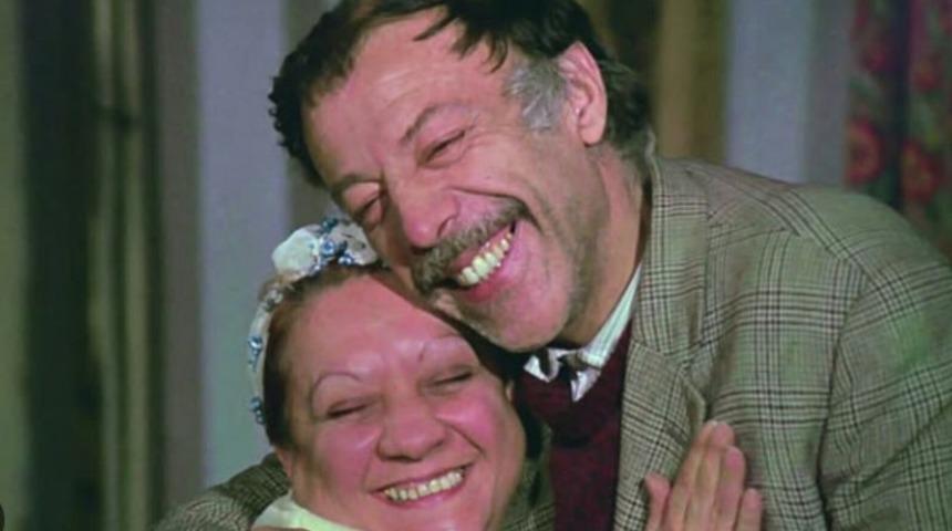 Adile filmi geliyor! Münir Özkul'u canlandıracak isim belli oldu