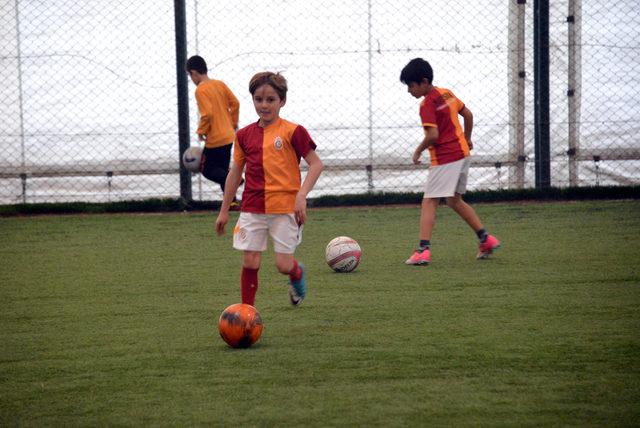 10 yaşında Galatasaray'a transfer oldu
