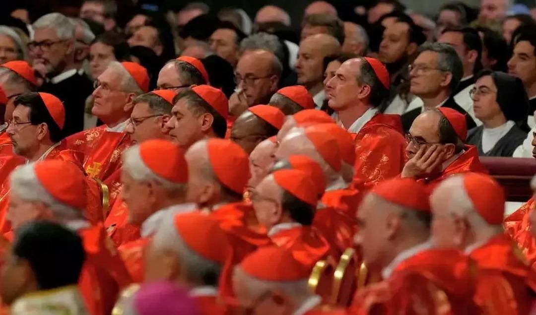papa-secimi-icin-kardinal-toplan