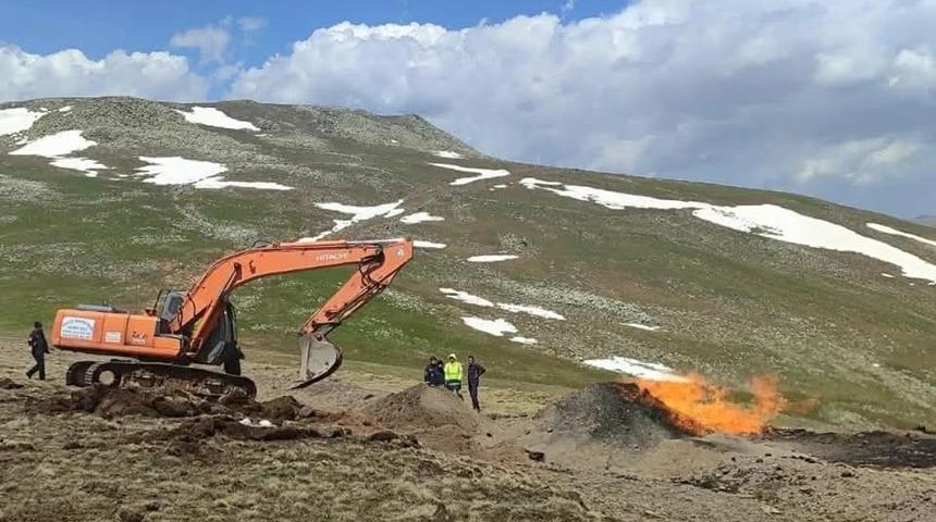 Sivas’ta doğalgaz boru hattında yangın
