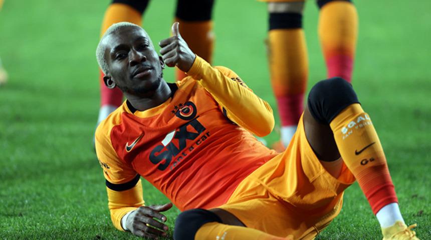 Galatasaray taraftarının sevgilisiydi! Henry Onyekuru Türkiye'ye geri dönüyor