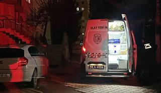 Pompalı tüfekle bacağına ateş etti, çıkan saçmalardan kız arkadaşı da yaralandı