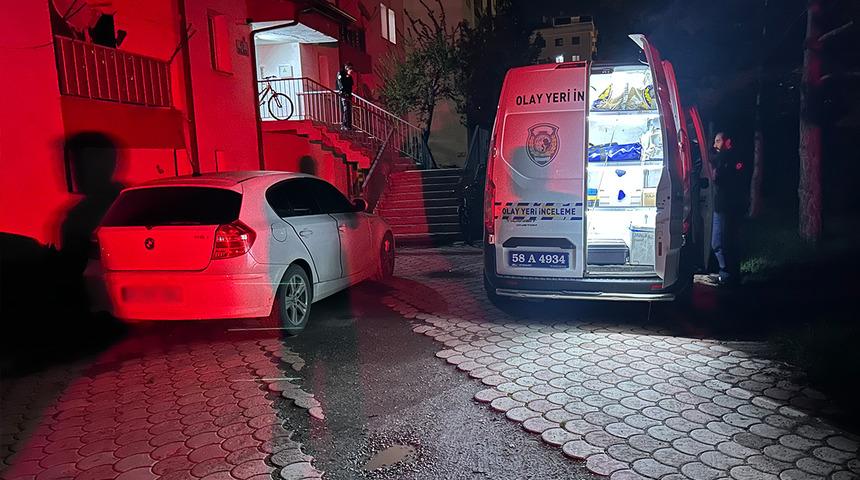 Sivas'ta sevgili dehşeti! Pompalı tüfekle önce kendini vurdu sonra kız arkadaşını yaraladı