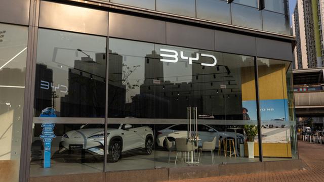 BYD 22 modelde indirim yapmıştı 'Ayakta kalmak için mecburuz' Avrupa ile iş birliğine üst yöneticiden yanıt