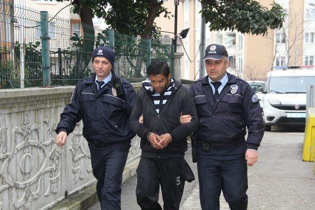 Camiden imamın bisikletini çalarken suçüstü yakalandı