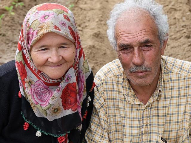 Emekli maaşlarını buraya yatırıyorlar