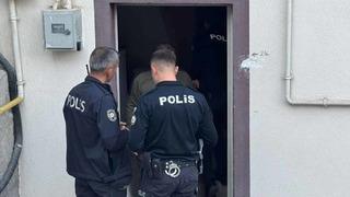 Hastanede yatan eşini görmek için hazırlık yaparken kalbine yenik düştü