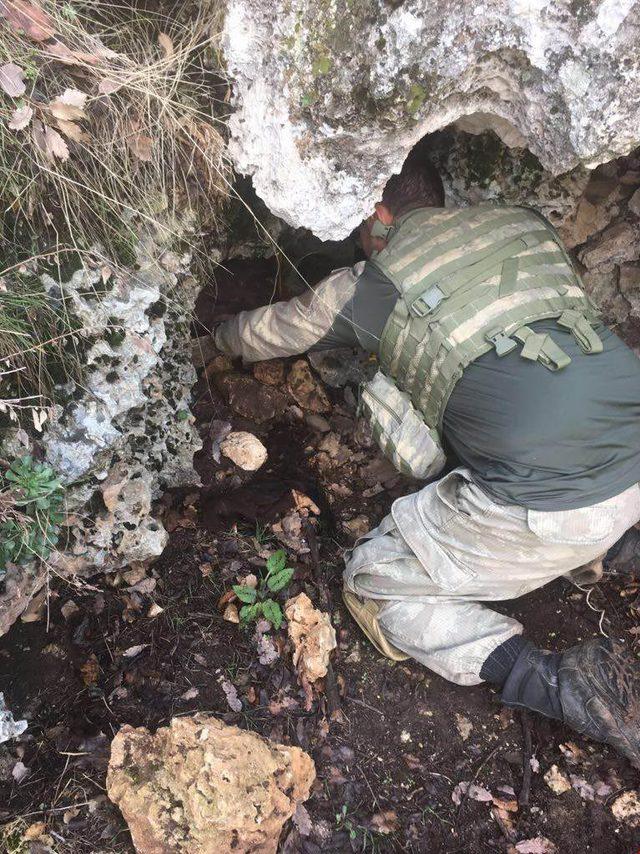 Küpeli Dağı'nda çatışma: 3 PKK'lı öldürüldü
