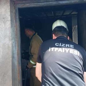 Cizre’de odunlukta çıkan yangın paniğe neden oldu