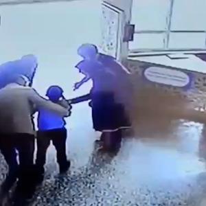 Nefes borusuna yemek parçası kaçan Emirhan'ı öğretmeni kurtardı