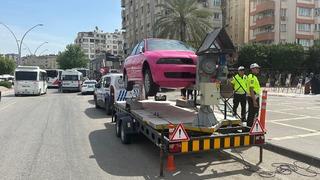 Adana'da emniyet kemeri takmayanlar, simülasyon aracında riskleri deneyimledi