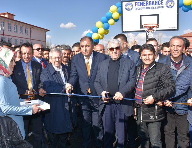 Aziz Yıldırım, Aksaray'da dernek ve pota açılışı yaptı