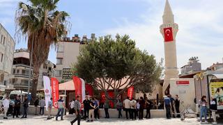 Hatay'da depremlerden hasar gören 5 cami ve 1 mescit restorasyonun ardından ibadete açıldı
