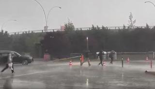 Ankara'da sağanak yağış etkili oldu