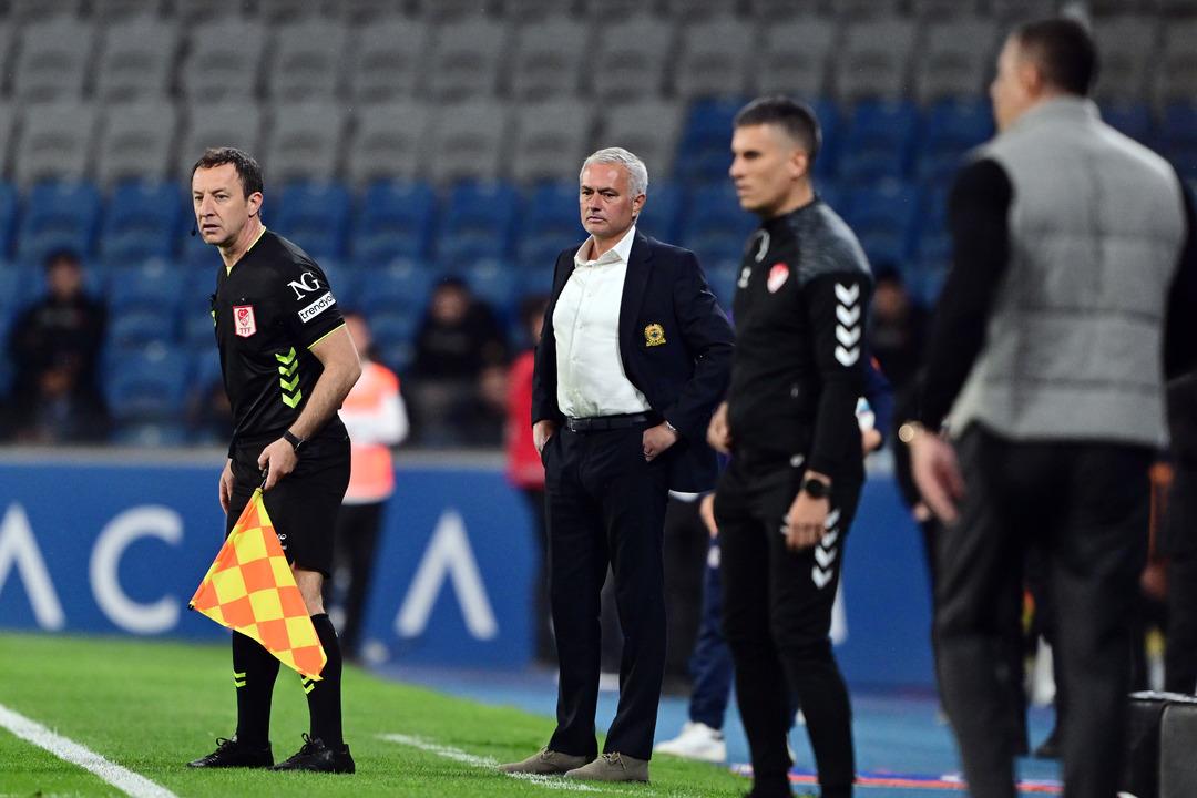 AA-20250509-37900657-37900655-RAMS_BASAKSEHIR_FENERBAHCE