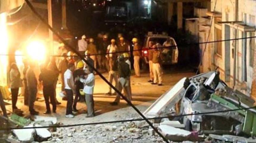 Hindistan'da düğün hediyesi olarak gönderilen paket patladı: 2 ölü, 1 yaralı