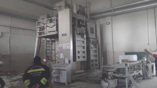 Pamuk fabrikasında yangın; 2 işçi dumandan etkilendi