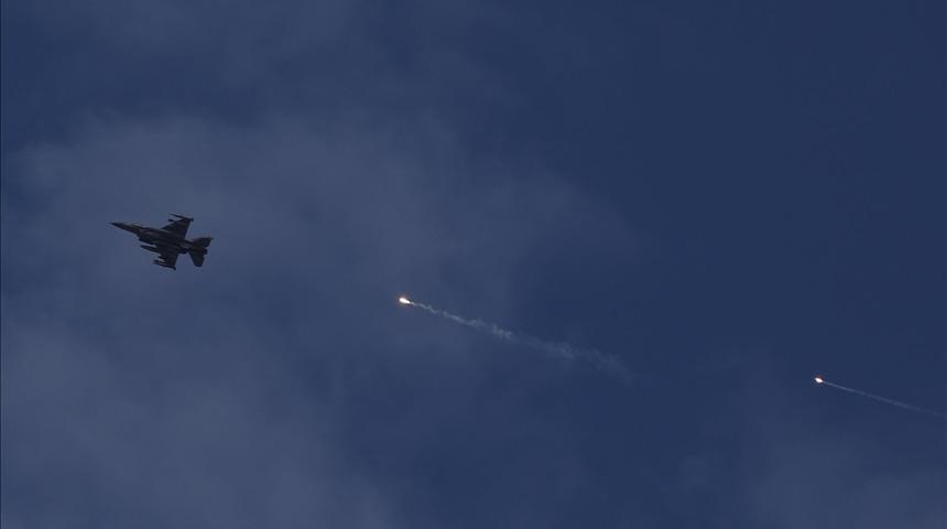 İsrail savaş uçağı "teknik arıza" nedeniyle bombayı ülkenin kuzeyine düşürdü