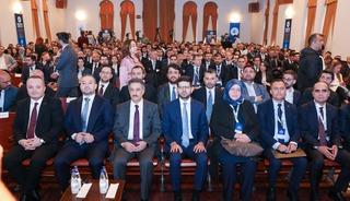 ”Sorumluluğumuzun güçlü bir yansıması” Boğaziçi Üniversitesi’nde Finans Zirvesi düzenlendi! Merkez Bankası Başkanı Fatih Karahan da oradaydı