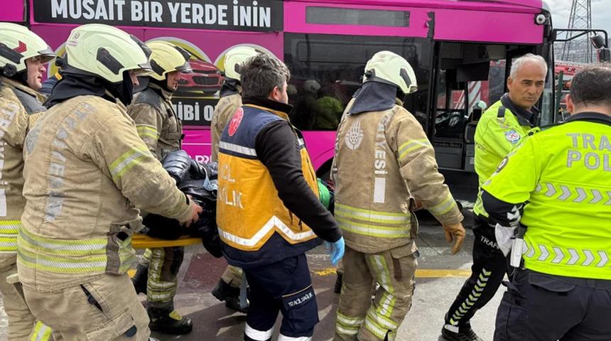 Beylikdüzü’ndeki metrobüs kazasında yaralı sayısı 40’a yükseldi