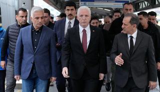 Vali Gül'den kazada yaralananlara ziyaret