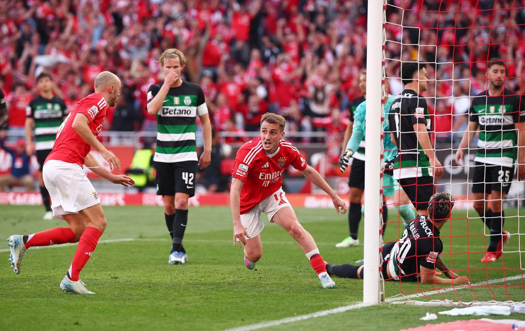 2025-05-10T182955Z_1377266232_UP1EL5A1FDS6N_RTRMADP_3_SOCCER-PORTUGAL-SLB-SCP-REPORT