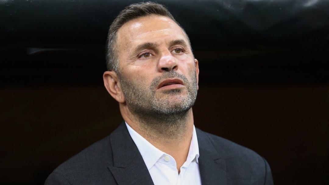 271123_Head_coach_Okan_Buruk_of_Galatasaray_1920