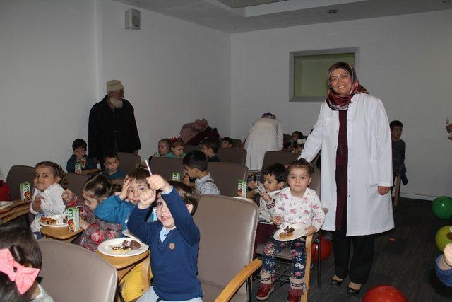 Medicana Konya’da, Sağlam Çocuk Polikliniği hizmete açıldı