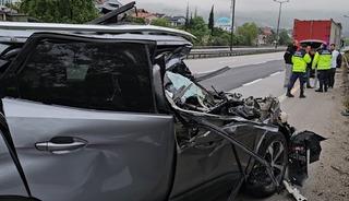 TIR'a arkadan çarpan cipin sürücüsü hafif yaralandı
