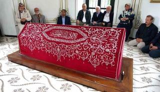 Osman Gazi'nin babaannesi Hayme Ana, Anneler Günü’nde kabri başında anıldı