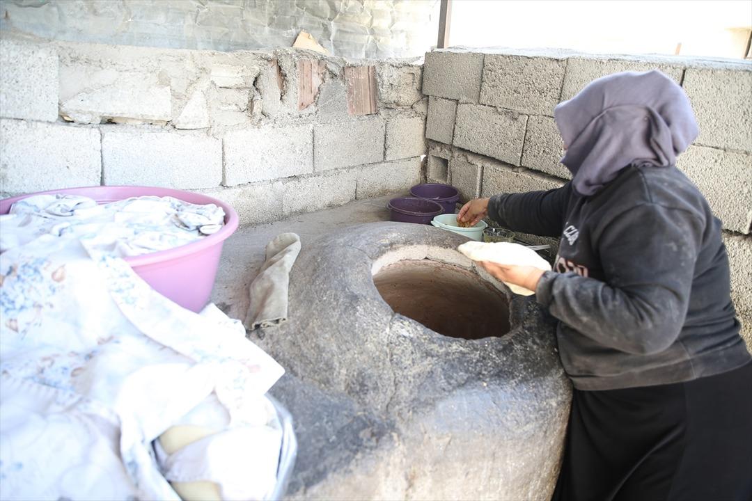 AA-20250511-37914455-37914446-SIIRTLI_KADIN_8_COCUGUNA_11_YILDIR_HEM_ANNE_HEM_BABA_OLDU