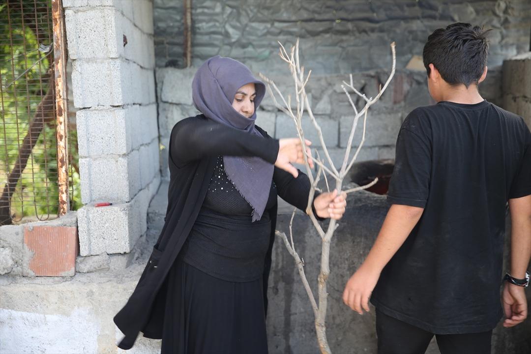 AA-20250511-37914455-37914451-SIIRTLI_KADIN_8_COCUGUNA_11_YILDIR_HEM_ANNE_HEM_BABA_OLDU