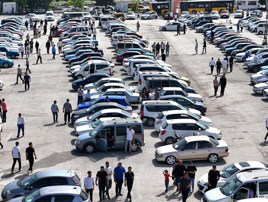 '500 bin TL'ye indirdim' Oto pazarında ilginç hareketlilik