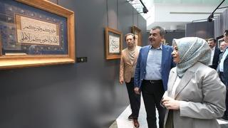 Milli Eğitim Bakanı Tekin, Uluslararası İslam Sanatları Fuarı'nı ziyaret etti