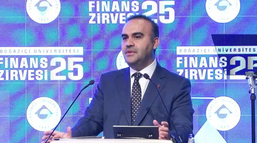 Bakan Kacır: "Orta-yüksek ve yüksek teknoloji ürün ihracatı geçtiğimiz yıl 101 milyar dolara yükseldi"