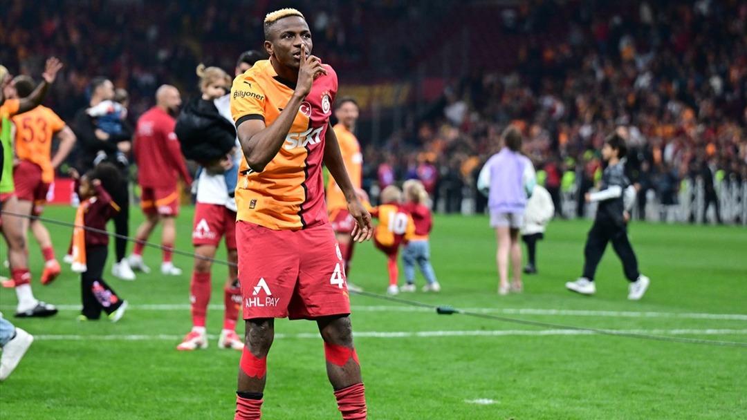 victor-osimhen-cok-buyuk-bir-kulupteyim-9k6w