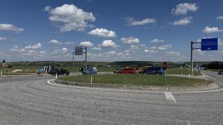 Edirne'de çarpışan iki otomobildeki 5 kişi yaralandı