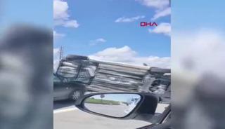 Edirne'de Otomobiller kavşakta çarpıştı; 5 yaralı