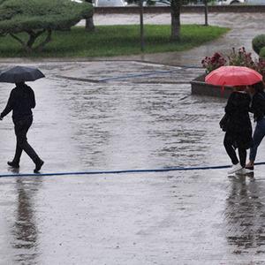 Meteoroloji tarih vererek uyardı! Sıcaklıklar geldi derken yeni haftada hava tersine dönecek: Sağanak bekleniyor