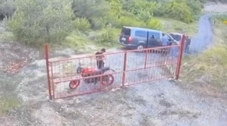 Ormanda izinsiz kazı yapıyorlardı! İzmir’de ormanı yakan 5 defineci tutuklandı