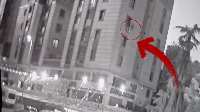 Yer: İstanbul! Dairede bir anda paniğe kapıldı, 7'nci kattan aşağıya atladı