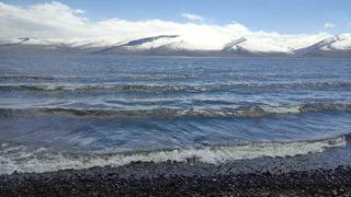 Çıldır Gölü’ndeki buz tabakası tamamen çözüldü